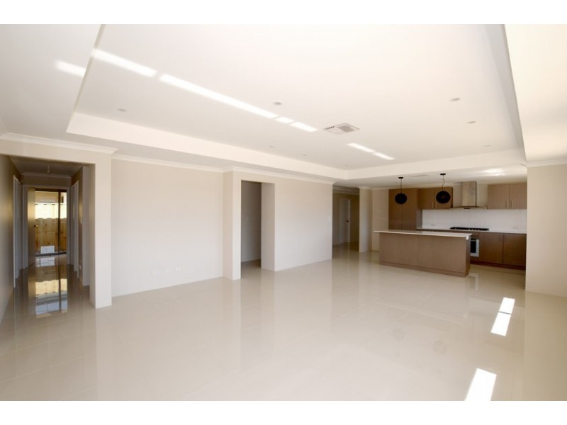 110 Sapphire Chase, Wellard WA 6170