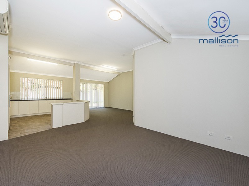15 Ursuline Vista, Queens Park WA 6107