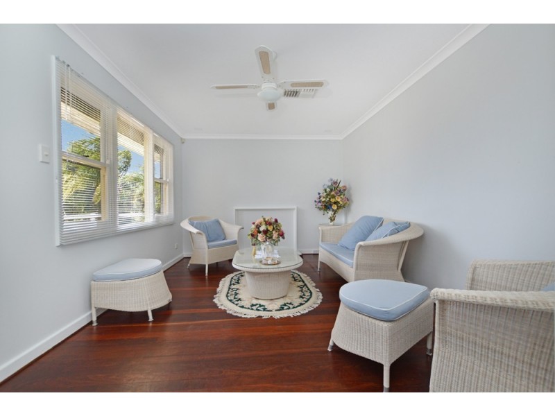 26 Quince Way, Coolbellup WA 6163