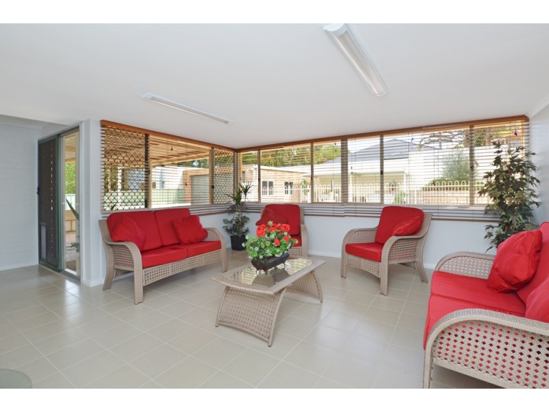 26 Quince Way, Coolbellup WA 6163