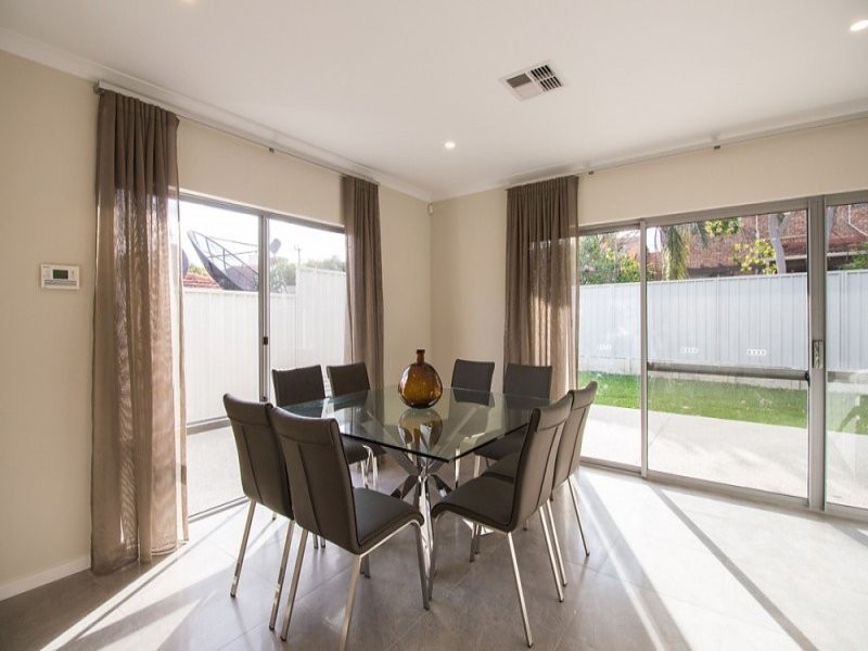 205B Riseley Street, Booragoon WA 6154