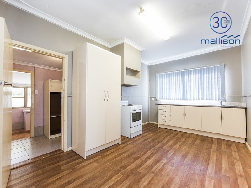 32 Gerard Street, East Cannington WA 6107