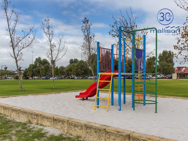 27 Hidcote Turn, Aubin Grove WA 6164