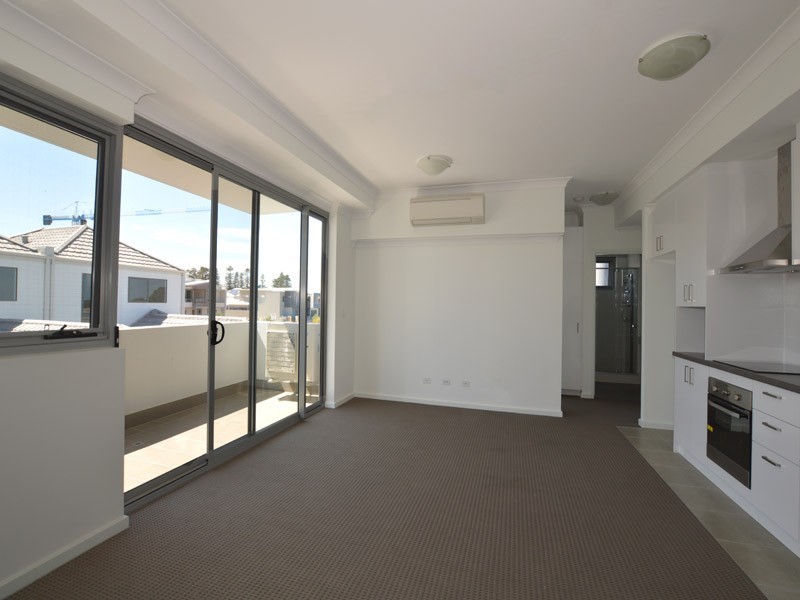 38/25 O’Connor Close, North Coogee WA 6163