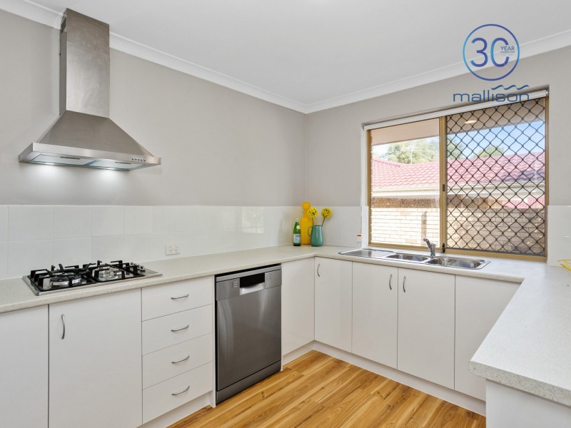 8/1-3 Stanbury Place, Kardinya WA 6163