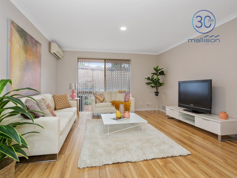 8/1-3 Stanbury Place, Kardinya WA 6163