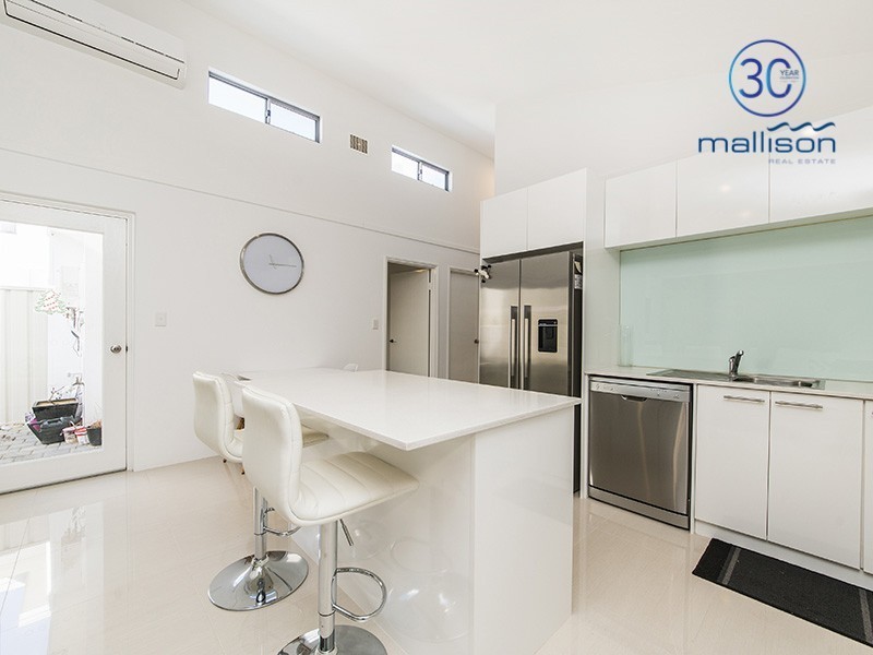 10 Lakey Street, Southern River WA 6110