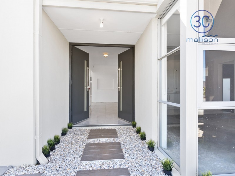 1 Flindell Way, Piara Waters WA 6112