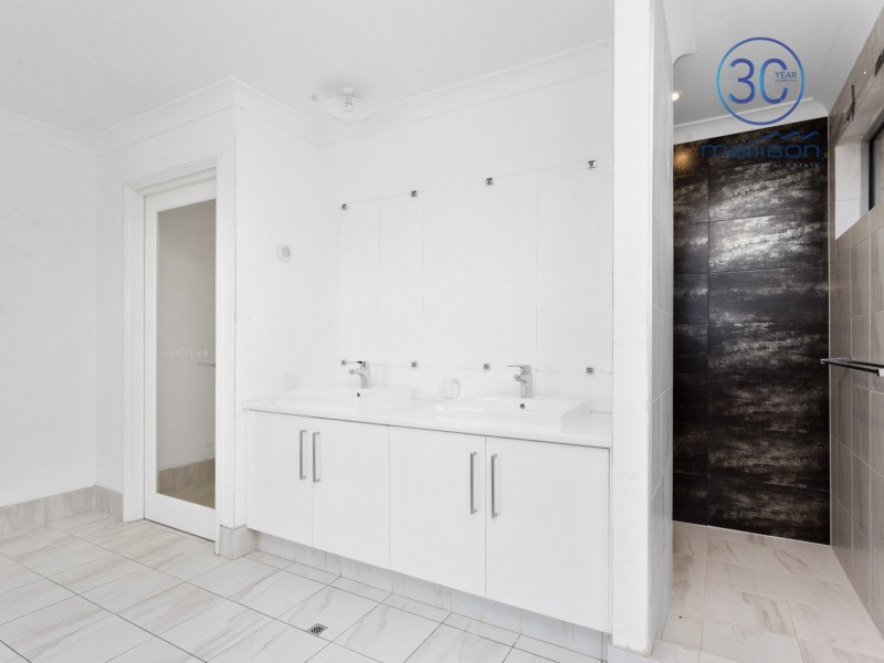 1 Flindell Way, Piara Waters WA 6112