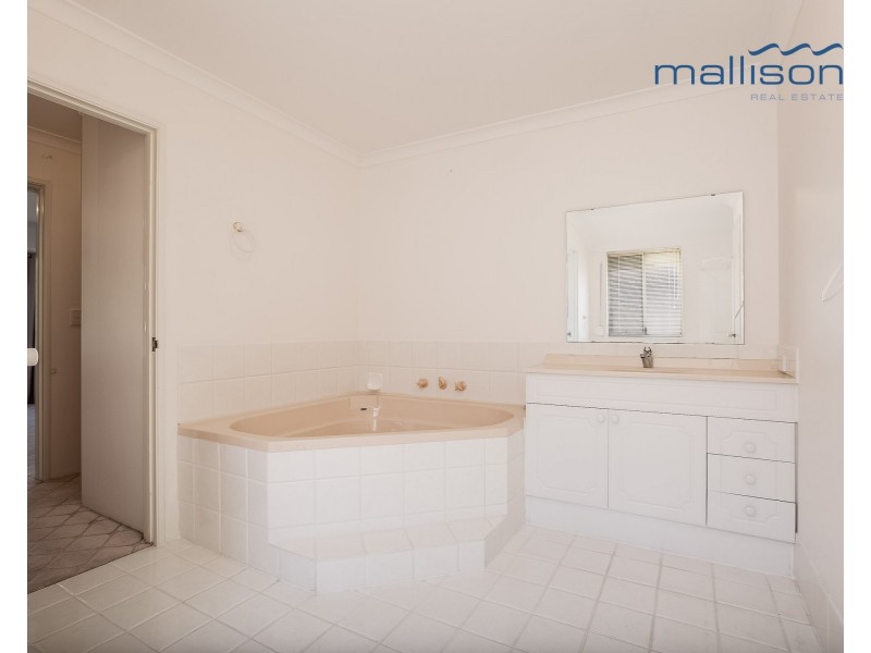 2 Wayford Mews, Erskine WA 6210