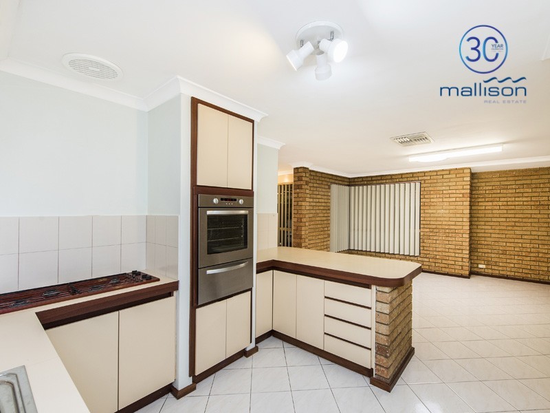 122A Mallard Way, Cannington WA 6107