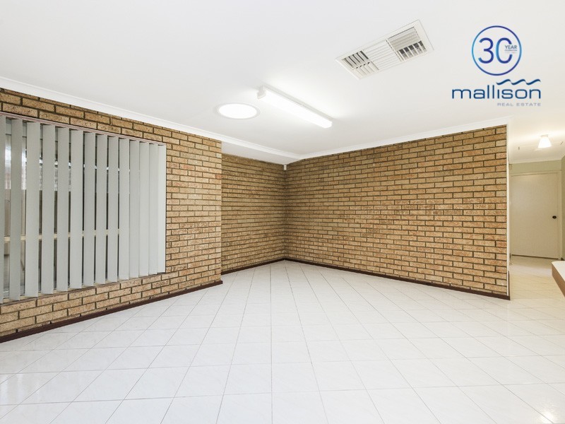 122A Mallard Way, Cannington WA 6107