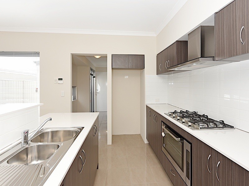 22 Affable Way, Atwell WA 6164
