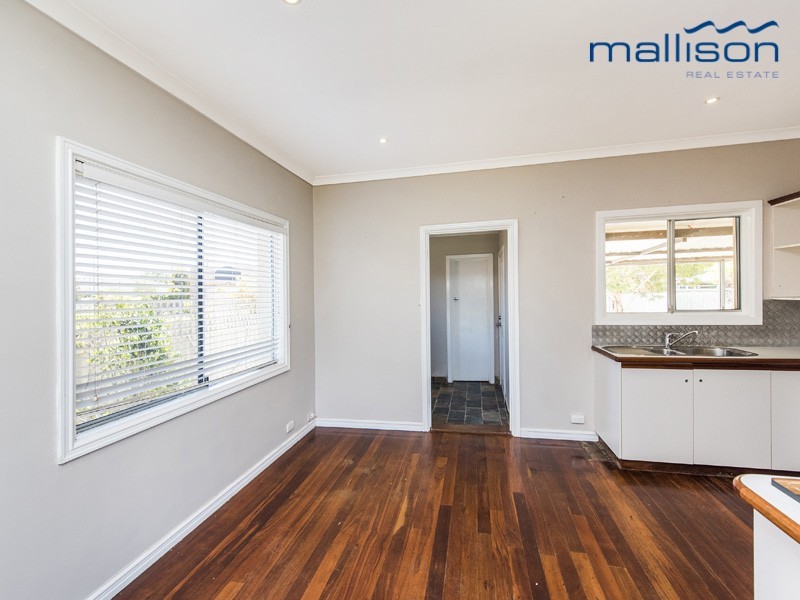 6 Wavelea Street, Safety Bay WA 6169