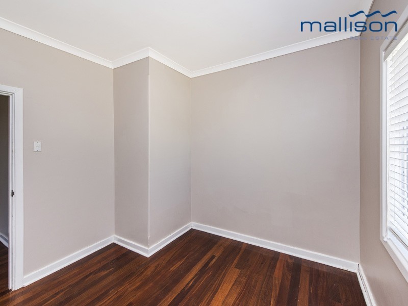 6 Wavelea Street, Safety Bay WA 6169