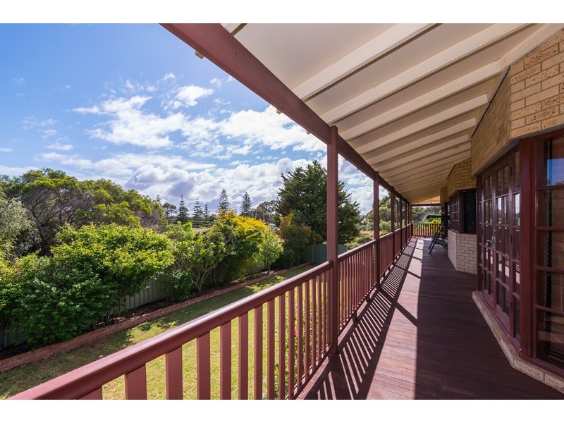 10 Jade Court, Singleton WA 6175