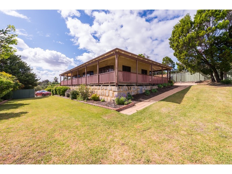 10 Jade Court, Singleton WA 6175
