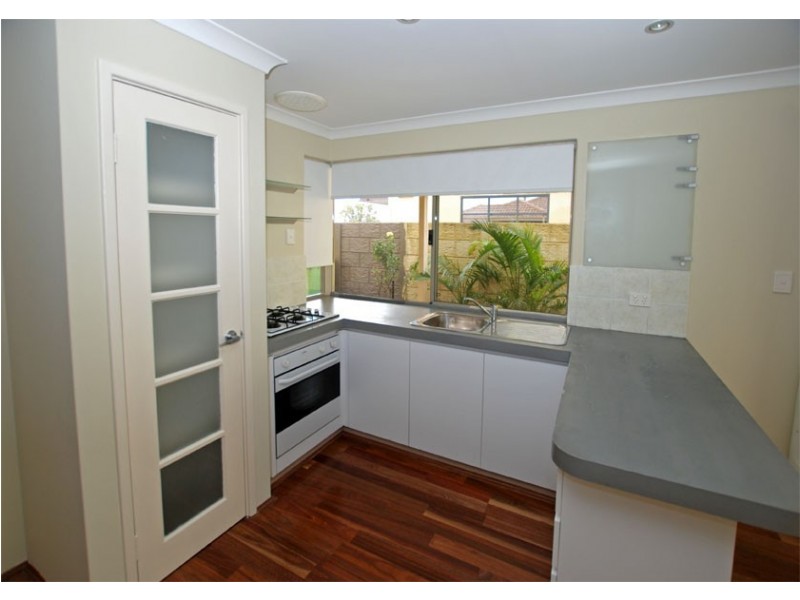 31B McCoy Street, Melville WA 6156