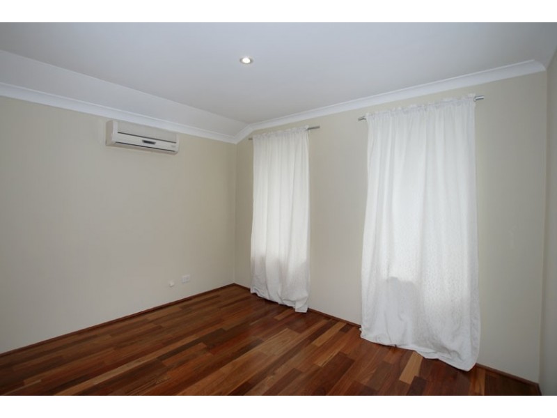 31B McCoy Street, Melville WA 6156