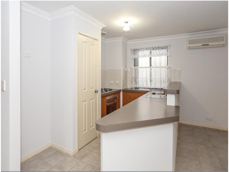 1/91 Phoenix Road, Spearwood WA 6163