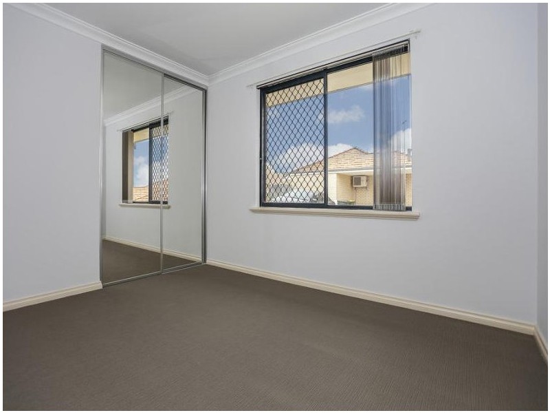 1/91 Phoenix Road, Spearwood WA 6163