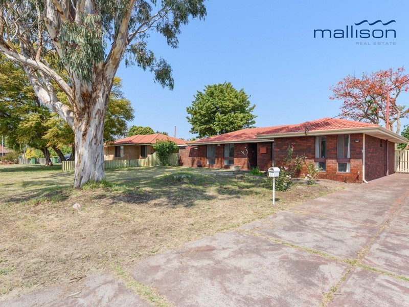 57 Lyrebird Way, Thornlie WA 6108