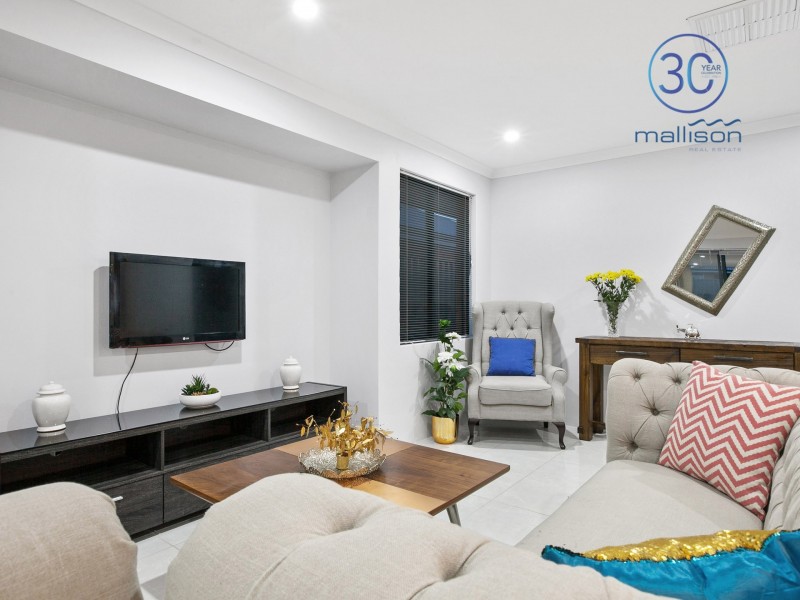 25 Chatham Way, Harrisdale WA 6112