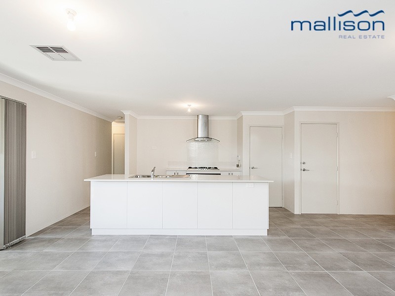 20 Atalaya Loop, Wandi WA 6167