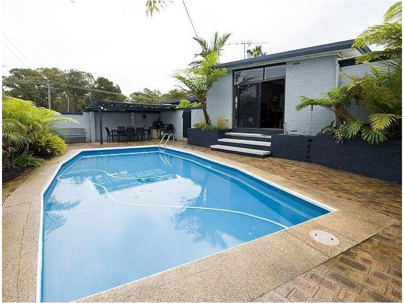 1 Chester Court, Orelia WA 6167