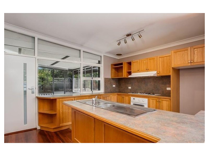 1 Chester Court, Orelia WA 6167