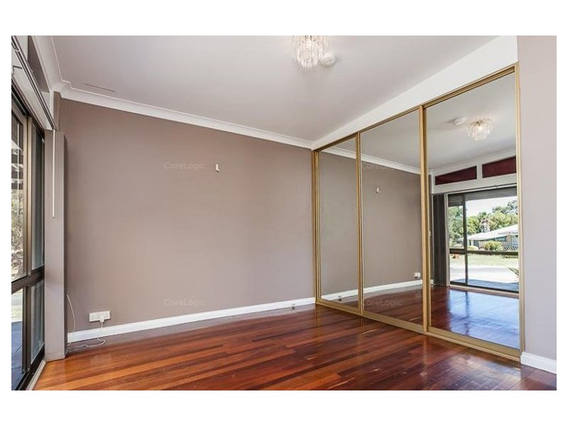 1 Chester Court, Orelia WA 6167