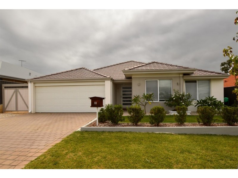 11 Chalice Way, Baldivis WA 6171