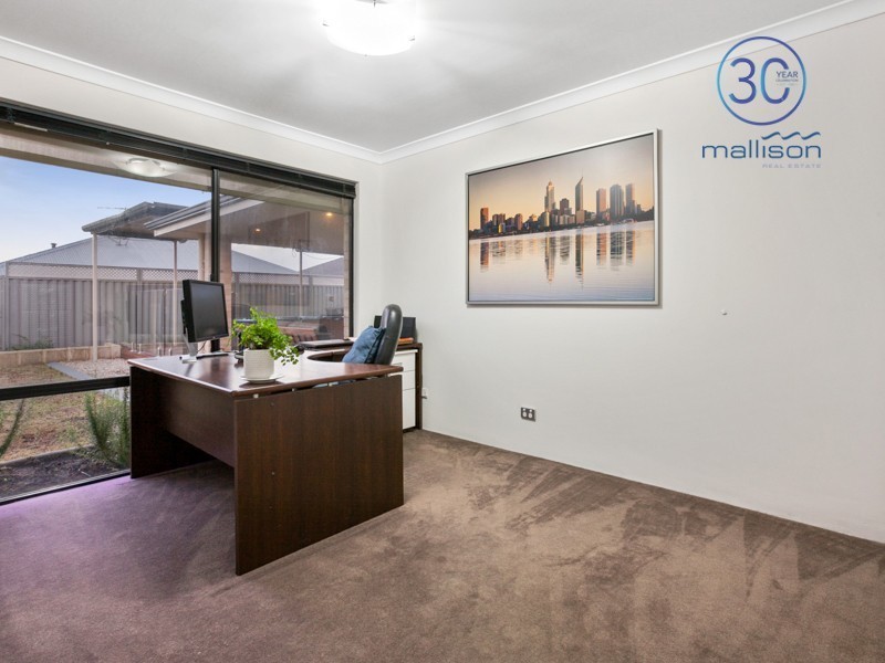 9 Jefferson Way, Piara Waters WA 6112