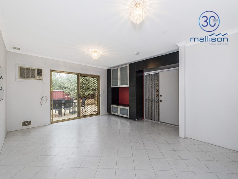 14/2 Railton Place, Dianella WA 6059