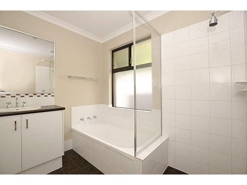 10B Hunt Street, Thornlie WA 6108