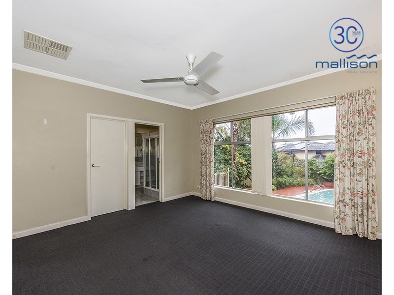 18 Drew Road, Ardross WA 6153