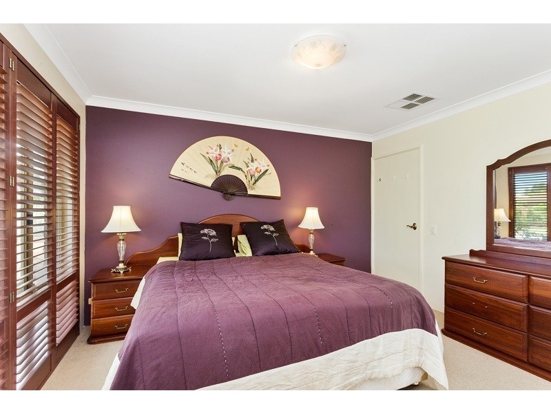 13 Sellen Court, Leeming WA 6149