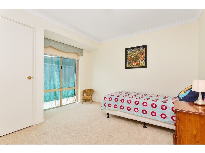 13 Sellen Court, Leeming WA 6149