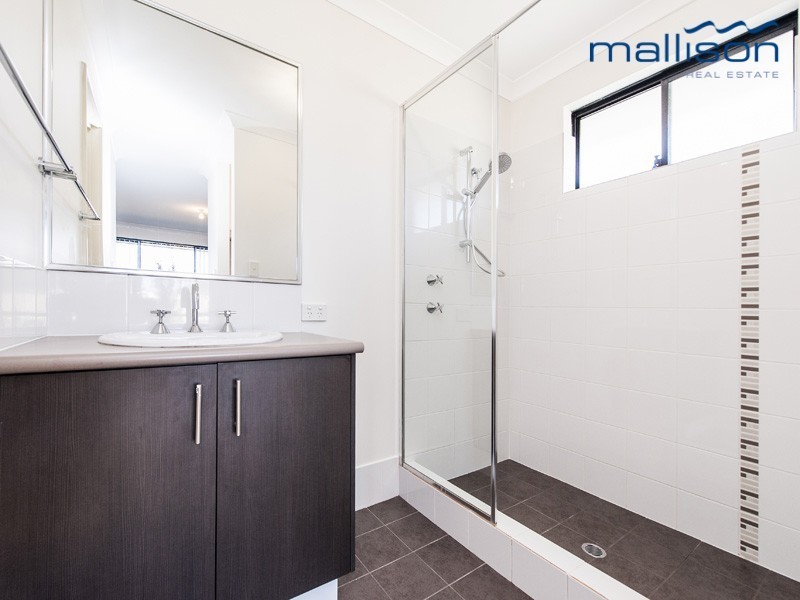 10 Cowes Street, Harrisdale WA 6112