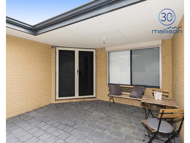 27 Waterfoot Loop, Canning Vale WA 6155