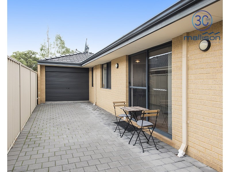 27 Waterfoot Loop, Canning Vale WA 6155