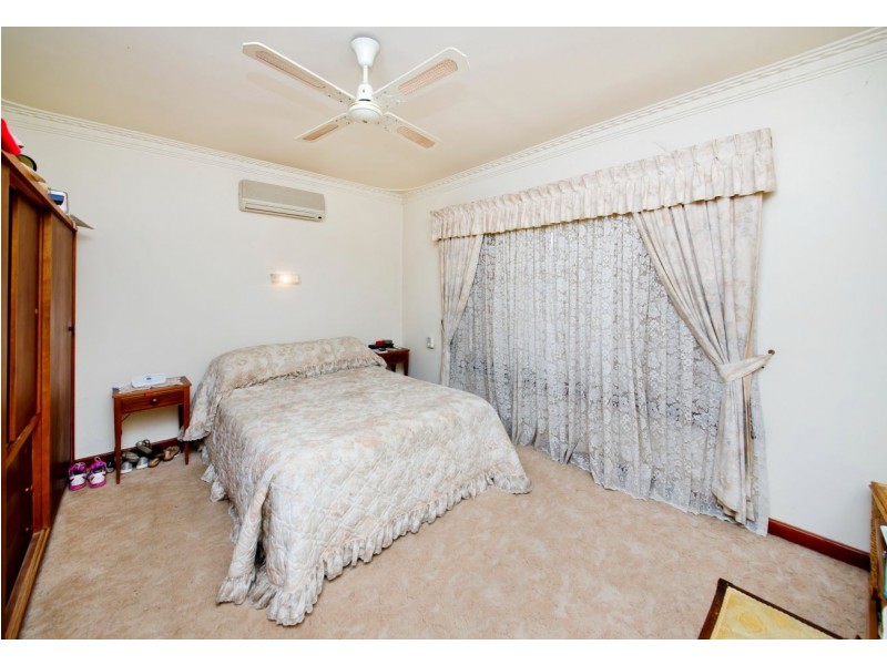 17 Leeds Street, Dianella WA 6059