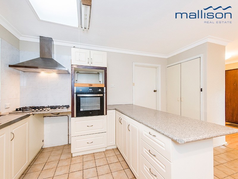 14 Wawanna Place, Huntingdale WA 6110