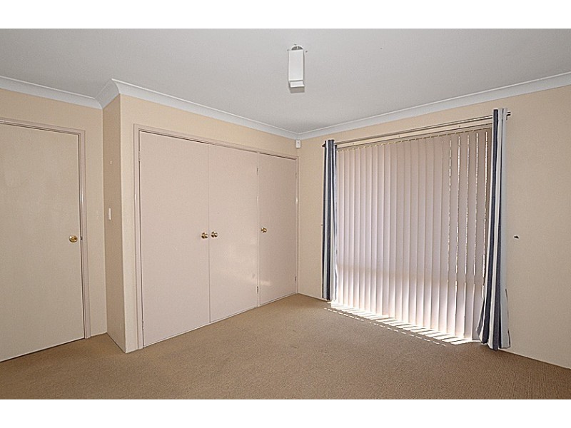 12 Quickly Crescent, Hamilton Hill WA 6163