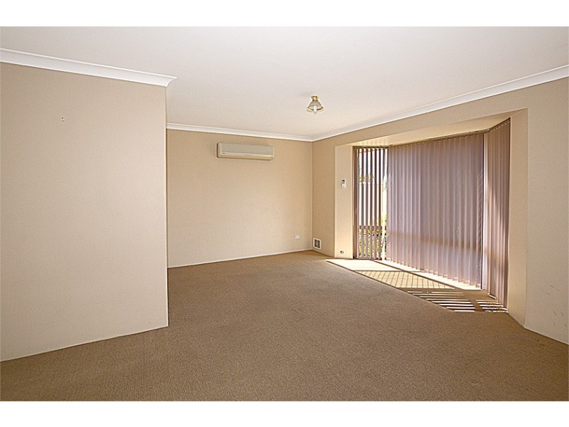 12 Quickly Crescent, Hamilton Hill WA 6163