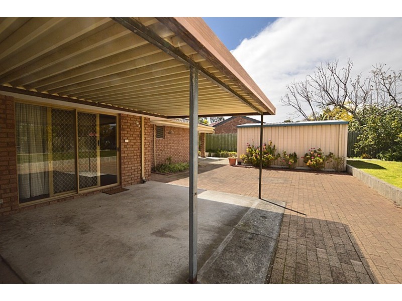 12 Quickly Crescent, Hamilton Hill WA 6163