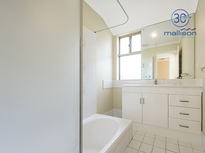 16 Nyandi Court, Thornlie WA 6108