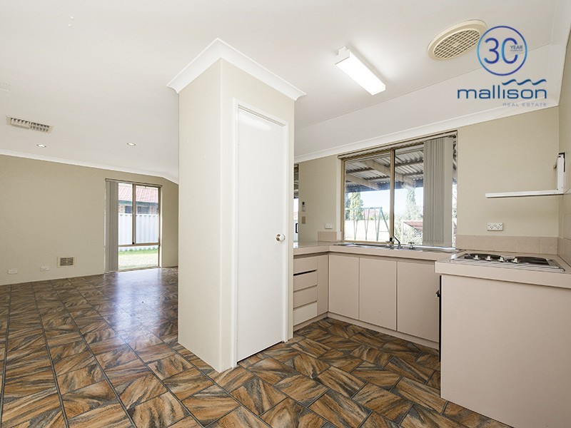 16 Nyandi Court, Thornlie WA 6108