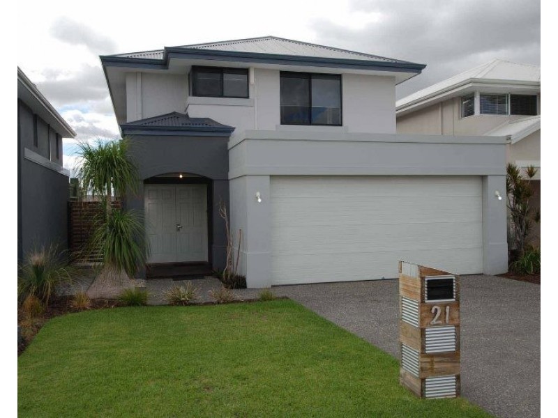 21 Fairlie Road, Canning Vale WA 6155