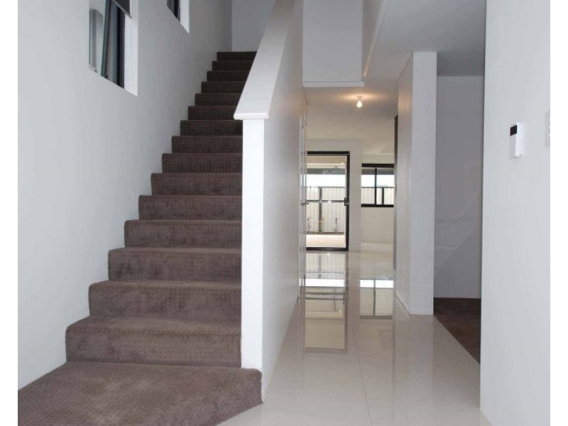 21 Fairlie Road, Canning Vale WA 6155